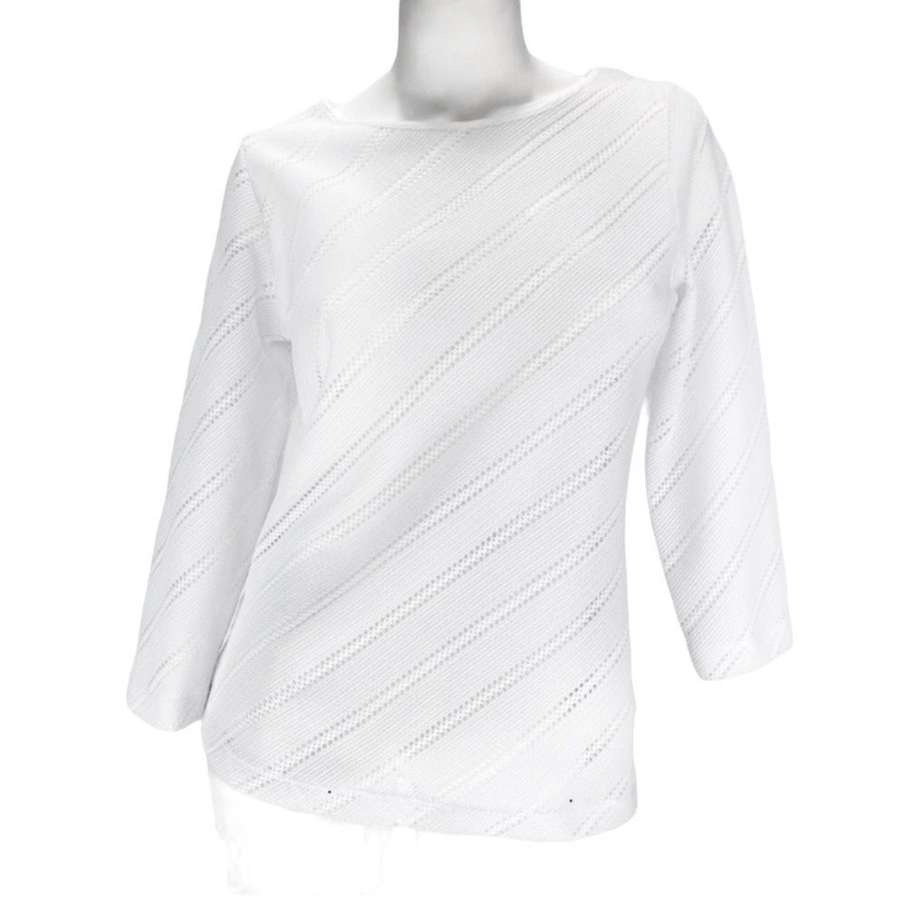 LAUNDRY by Shelli Segal White Knit Top!
